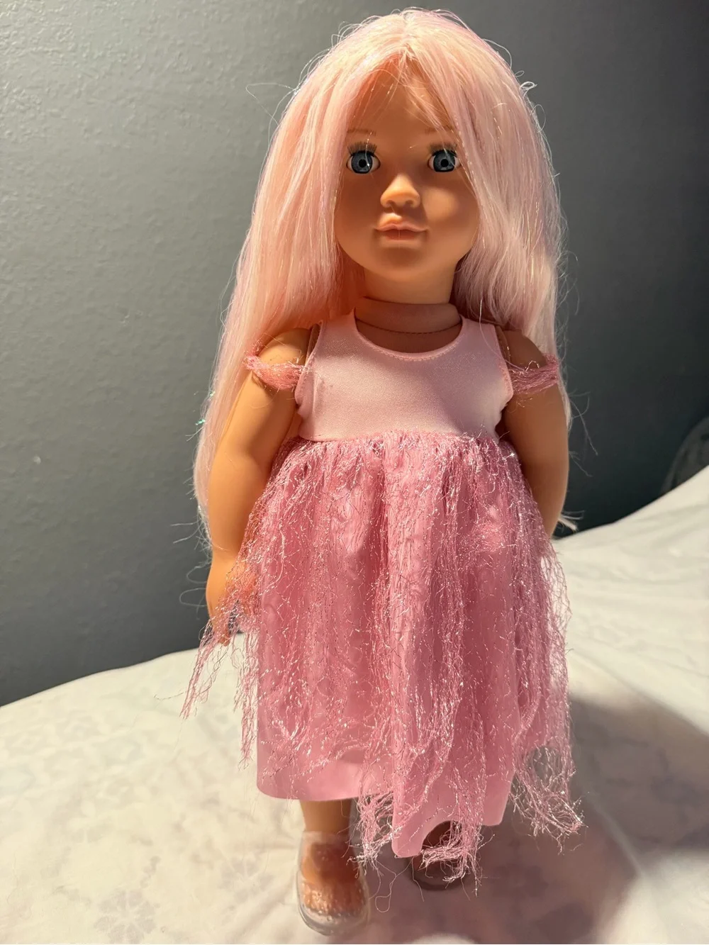 Our generation twinkle 18’’tooth fairy Doll pink glitter hair .